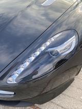 Aston Martin DB9 - Aston Martin DB9: Grau