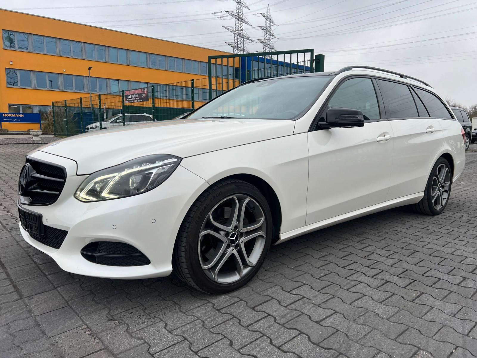 Mercedes-Benz E 250 T BlueTec 4Matic Panoramadach