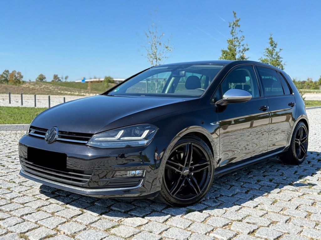 Image of Volkswagen Golf