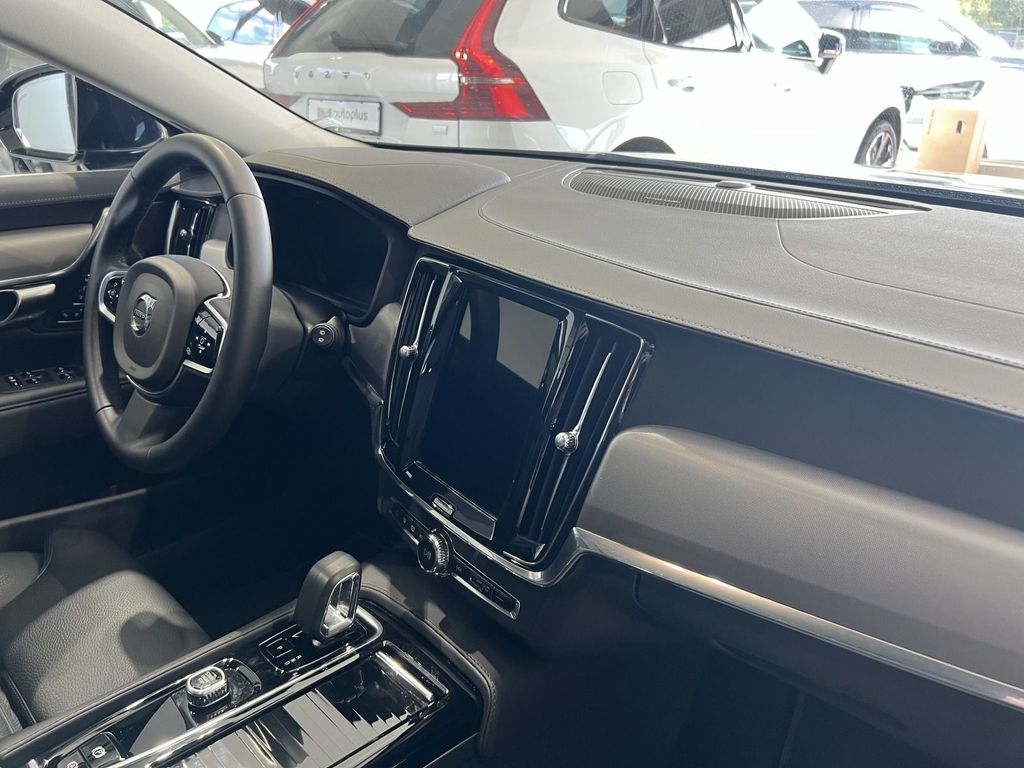 Volvo V90 T6 Plus Bright Recharge AWD BLIS AHK Pano