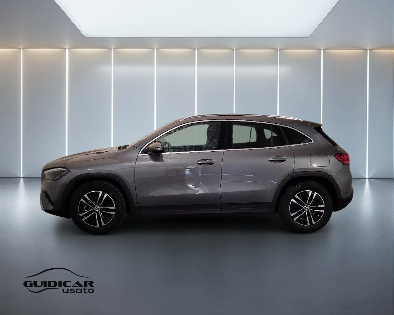 Mercedes-Benz GLA-H247 2023 - GLA 180 d Advanced imagem 3