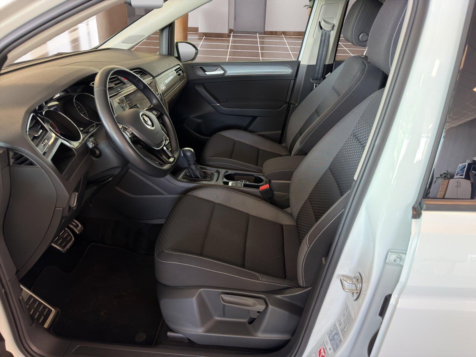 Volkswagen Touran Active 1.5 TSI DSG AHK APP Kamera, миниатюра 12