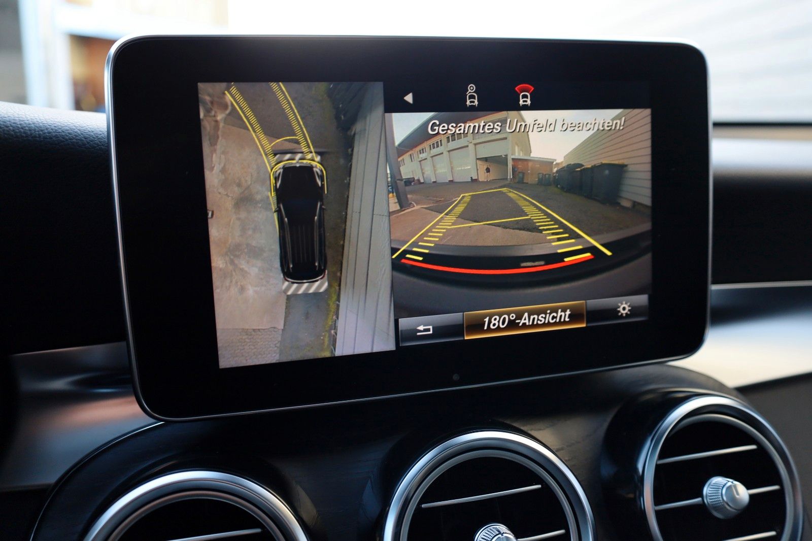 Fahrzeugabbildung Mercedes-Benz GLC 350d 4M Leder,Navi,LED,360°,Burmester,Panora