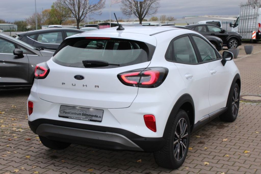 Fahrzeugabbildung Ford Puma Hybrid TITANIUM