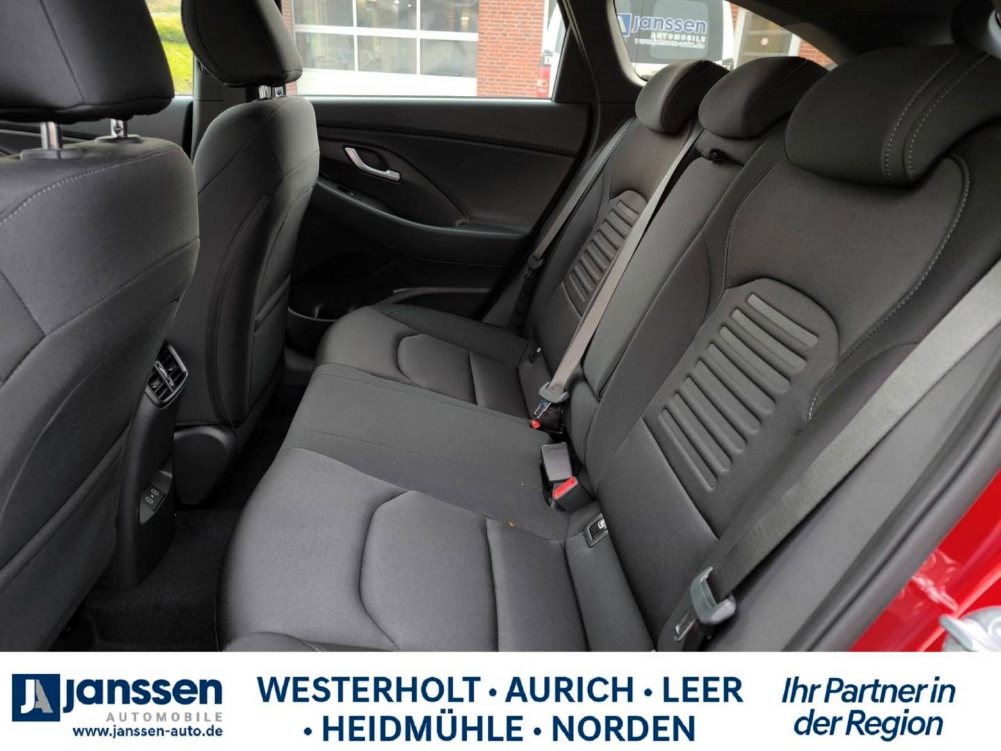 Fahrzeugabbildung Hyundai i30 Kombi ADVANTAGE Plus-Paket