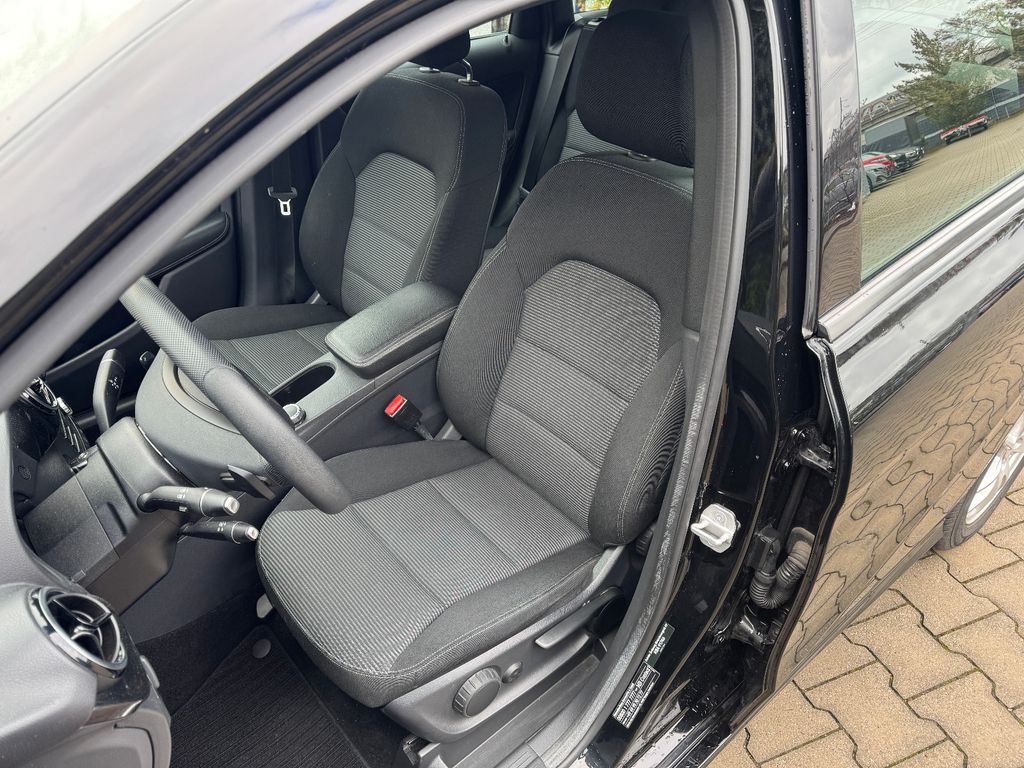 MERCEDES-BENZ B 200d Autom.*XENON*NAVI* MERCEDES-BENZ B 200d Autom.*XENON*NAVI*