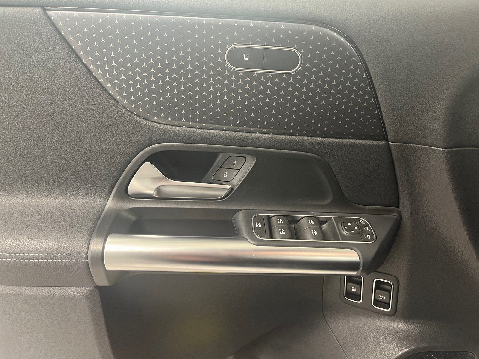 Fahrzeugabbildung Mercedes-Benz B 250 e Progressive*Distro*360*MuBeam*11kW*Night