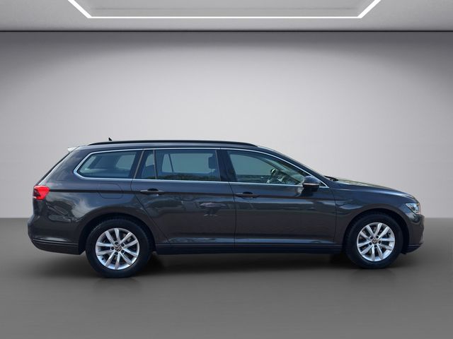 Passat Variant 1.5 TSI Business DSG FACEL. LED