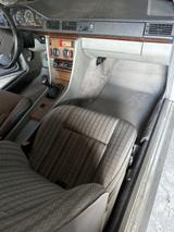 Mercedes-Benz CE 300 - Mercedes-Benz CE 300 aus 1990