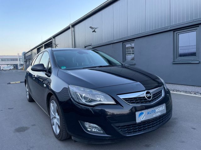 Opel Astra J ST Design 1.7CDTI*NAV*TEM*KLIM*8xBEREIFT