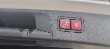 Bild 12 Mercedes-Benz E 63 AMG S 4Matic T-Modell PanoNight-Paket