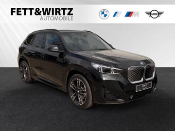 BMW iX1 eDrive20 M Sport|DA+|ParkingAss.|Aktivsitze