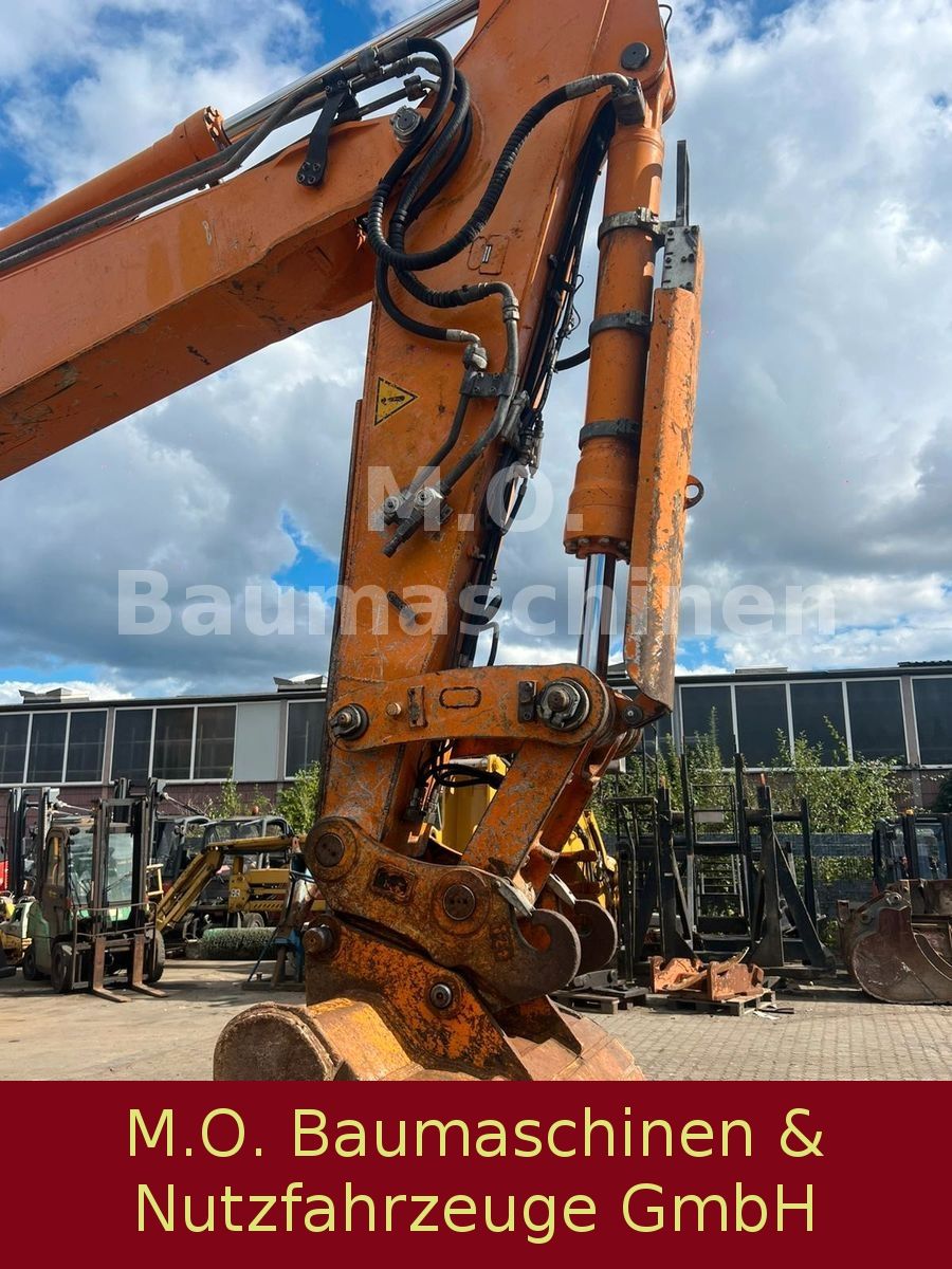 Fahrzeugabbildung Liebherr Liebherr R936 LC