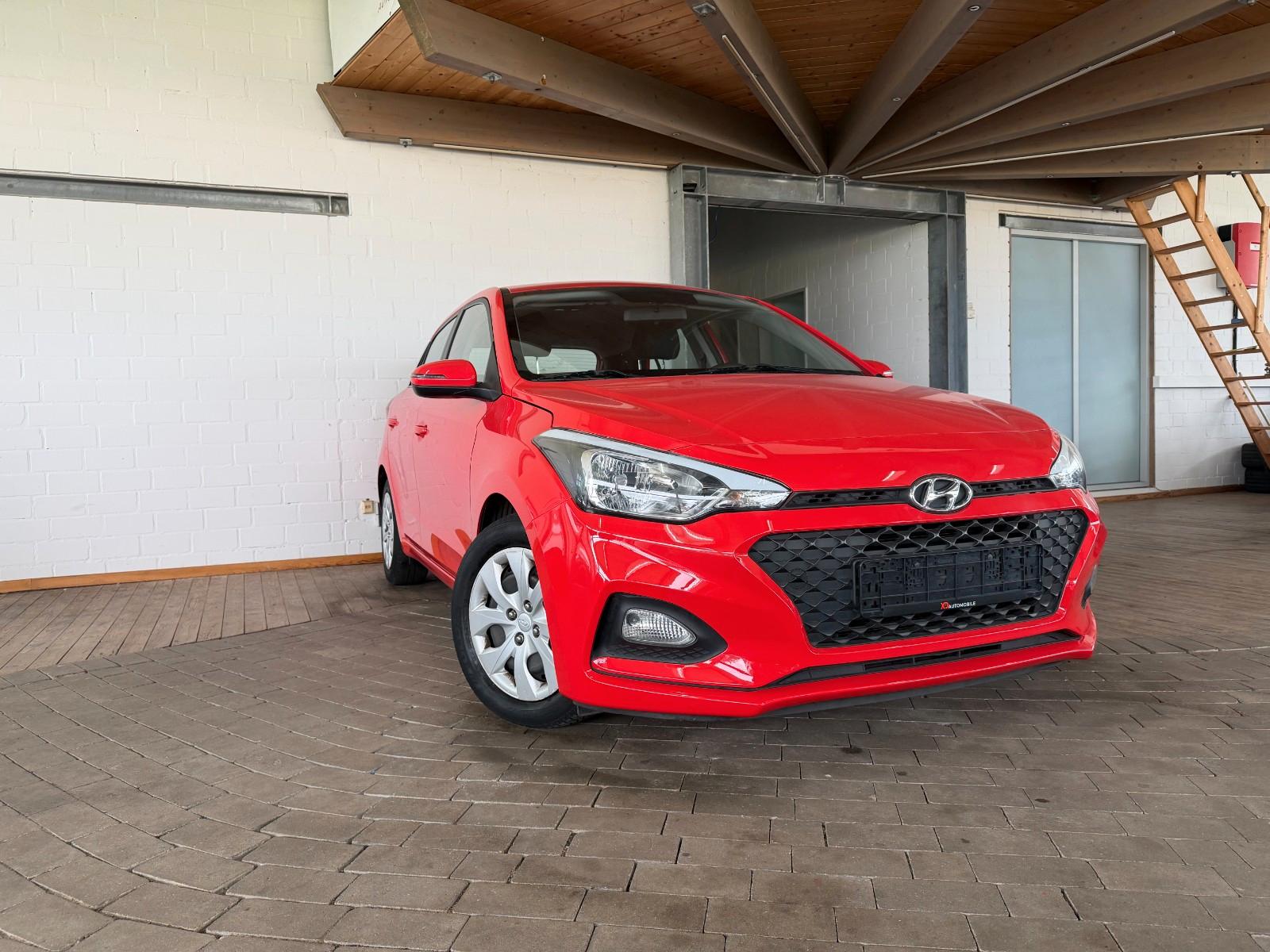 Hyundai i20 Select *Klima*Tüv Neu*Inspektion Neu*