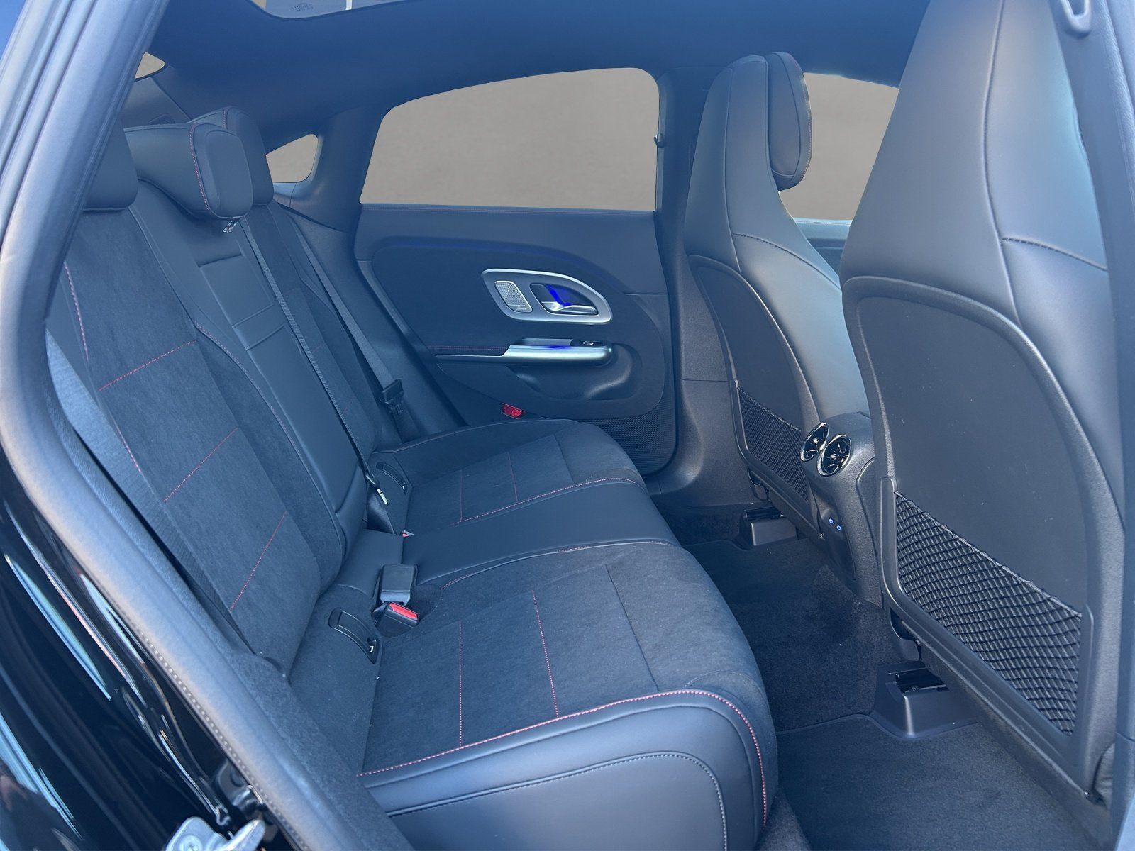Fahrzeugabbildung Mercedes-Benz 4M Coupé AMG BURM Pano HEADUP 360° AHK Superscre