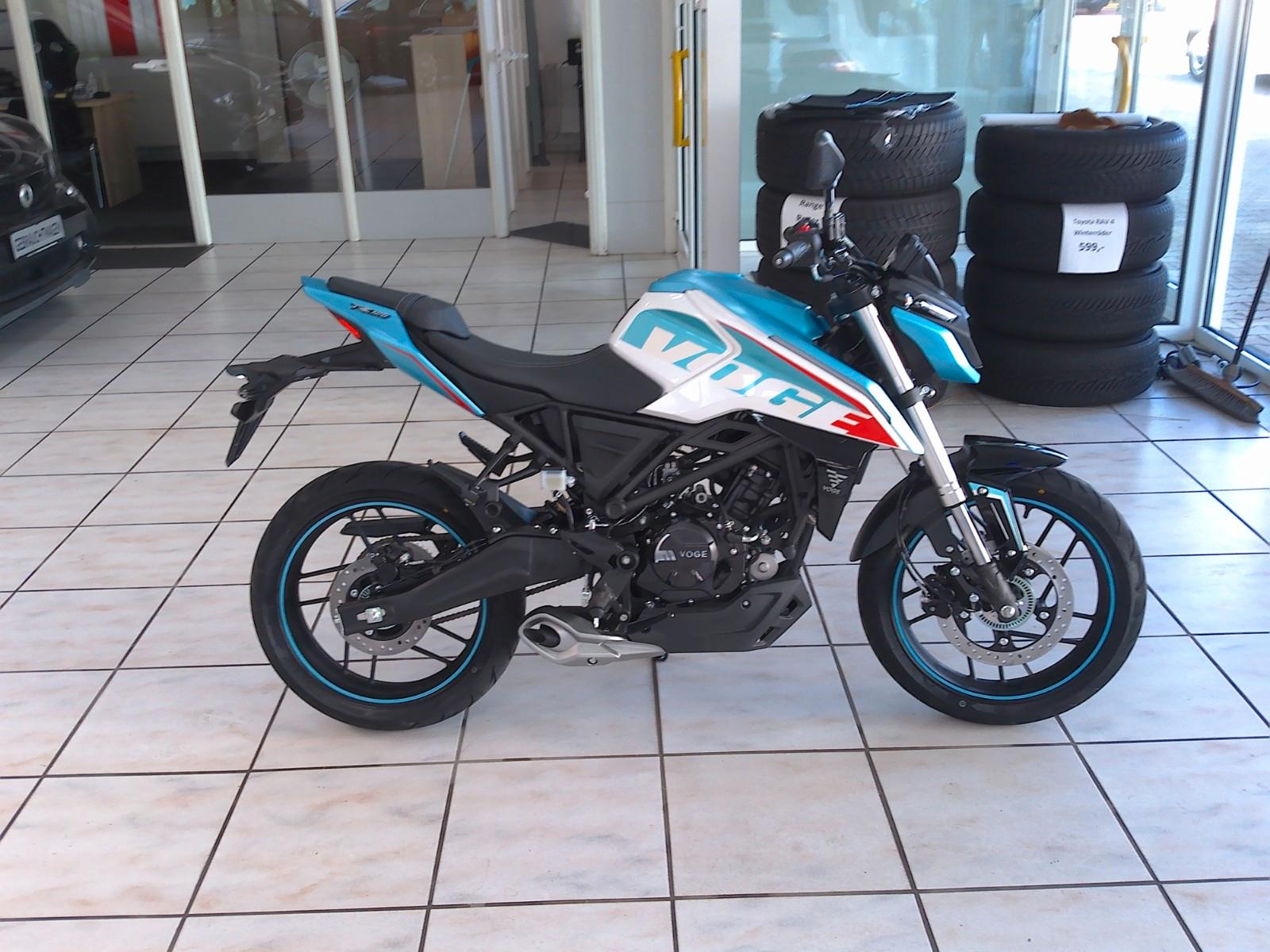 VOGE R125 blau und schwarz Sofort