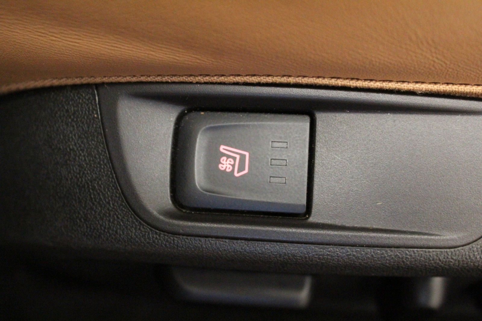 Fahrzeugabbildung Opel Cascada 1.4 Turbo 103kW ecoFLEX Active