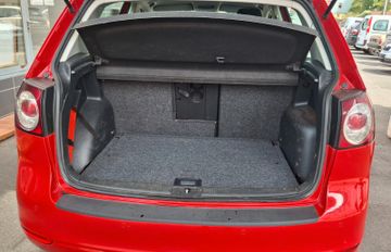 Volkswagen Golf - 9