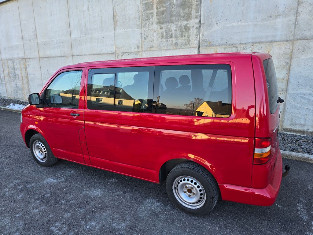 VW T5 Caravelle 9 Sitzer 1.9TDI 105PS AHK HU NEU!! VW T5 Caravelle 9 Sitzer 1.9TDI 105PS AHK HU NEU!!