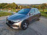 Mercedes-Benz EQA 300 4MATIC - - Mercedes-Benz EQA: Grau