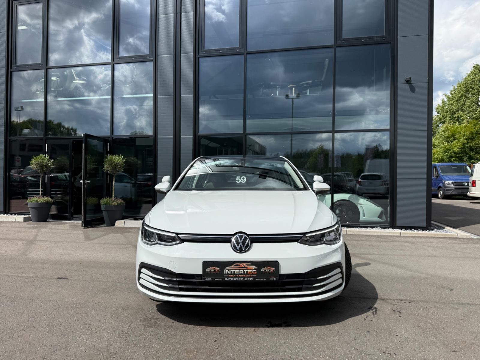 Volkswagen Golf VIII Lim. Life*FAHRSCHULE*PANO*SHZ*PDC*1HD*, миниатюра 6