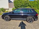 Volkswagen Tiguan 1.5 TSI ACTIVE - 5 Jahre VW Garantie
