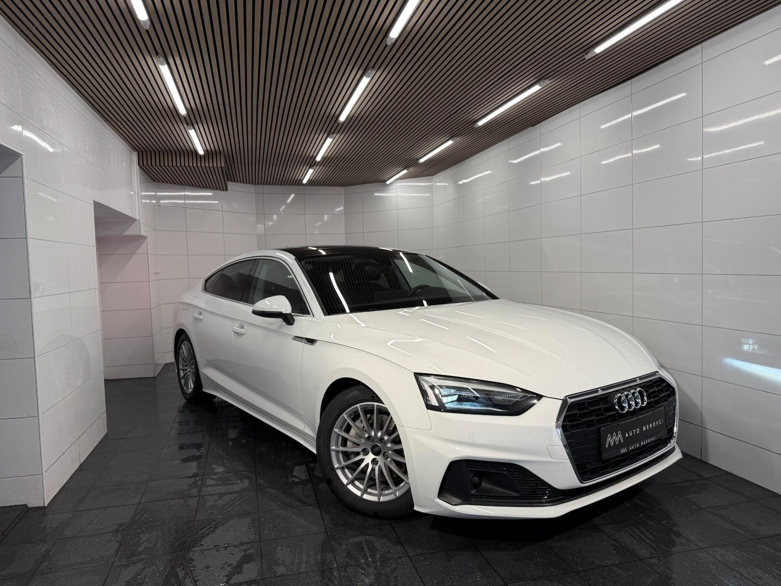 Audi A5 40 TFSI 2.0 S-tronic/MatrixLed/Pano/Apple Car