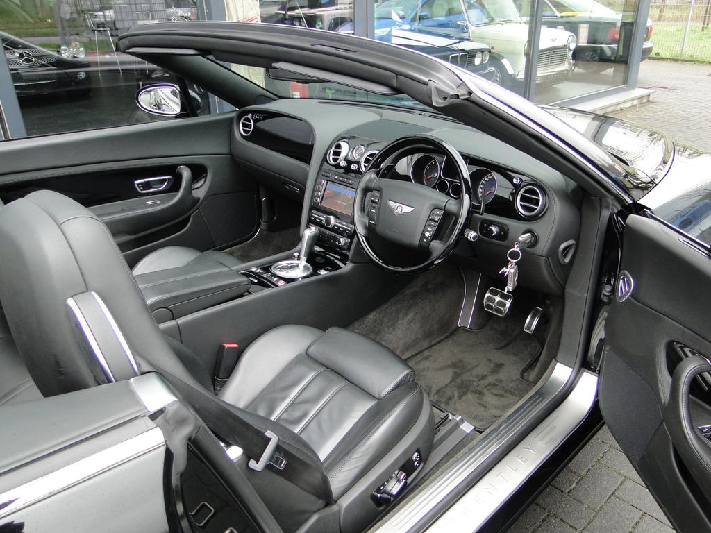 Bentley Continental GTC