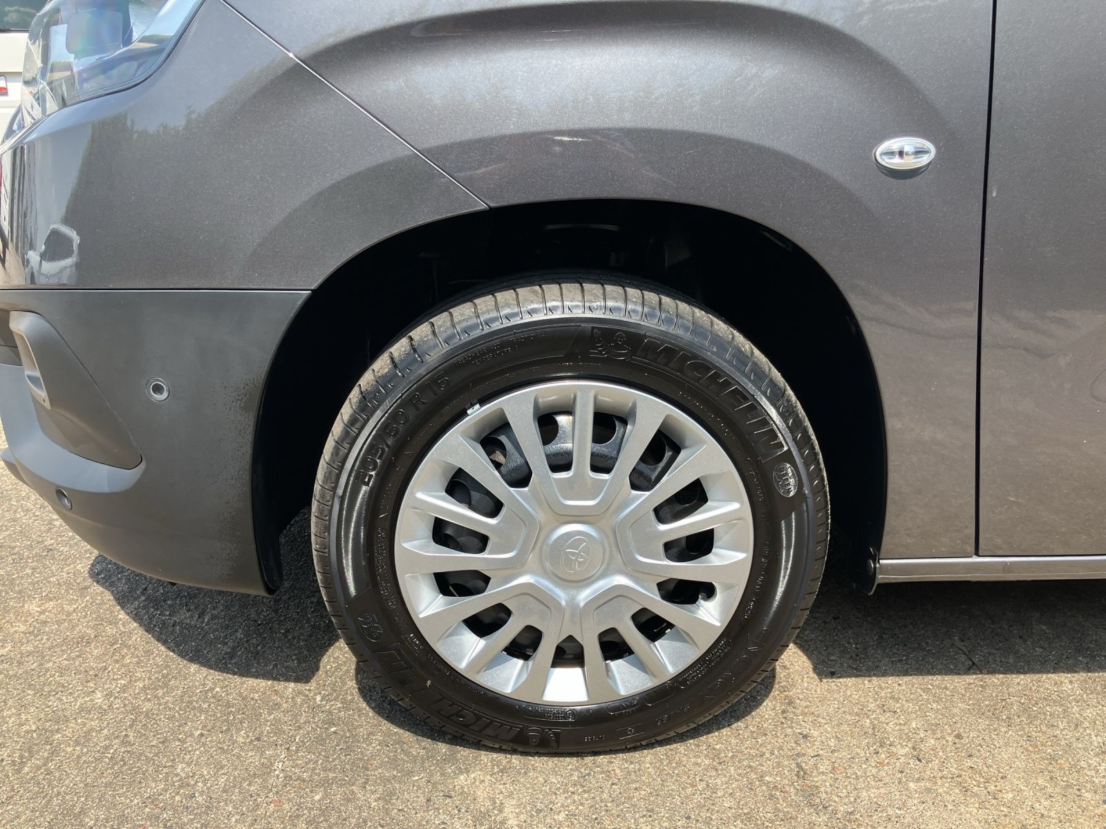 Fahrzeugabbildung Toyota Proace City L1 1.5-l D-4D Meister Klima DAB GRA