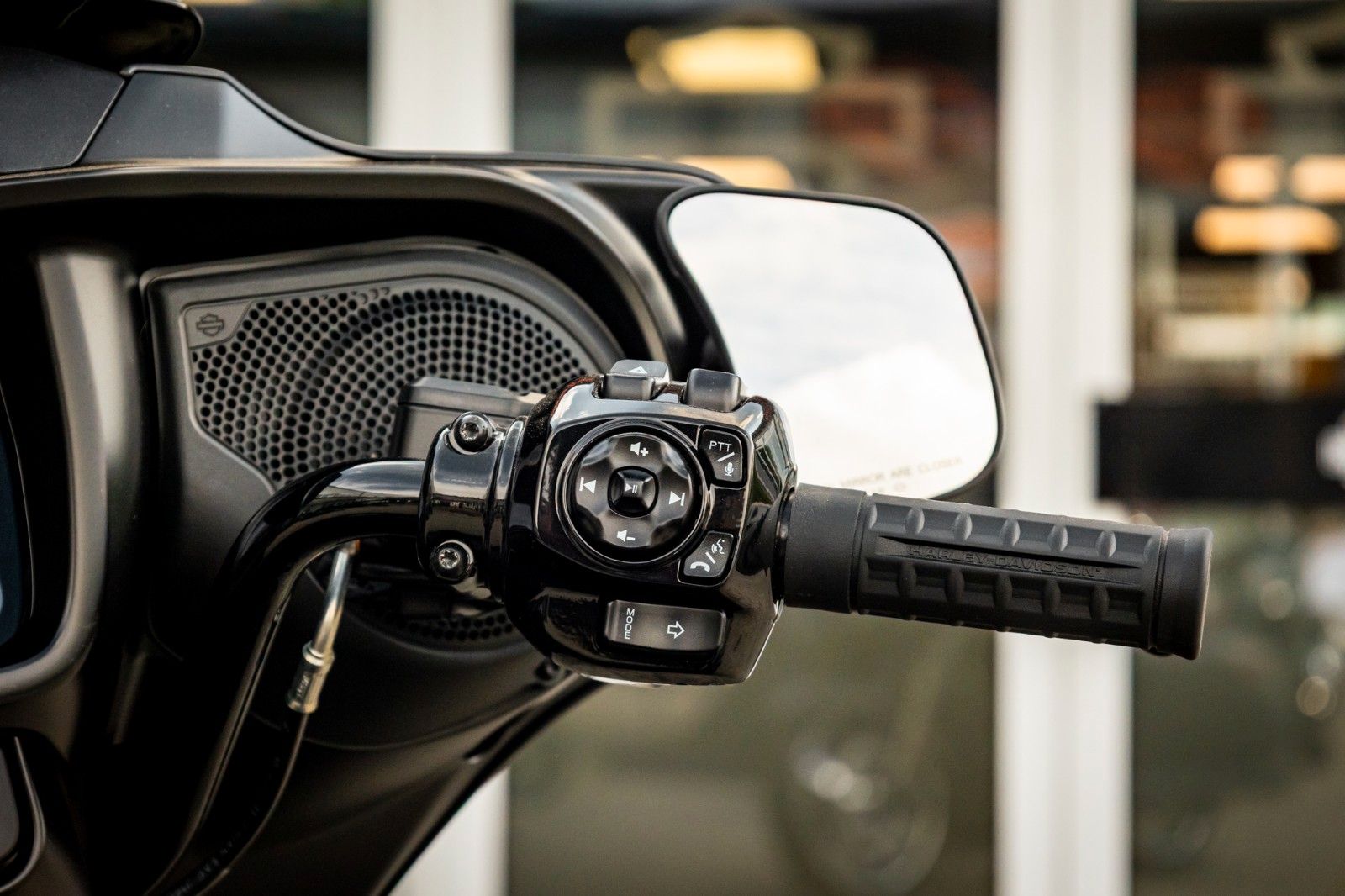 Fahrzeugabbildung Harley-Davidson Street Glide FLHX MY24 117cui - Touring