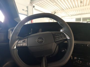 Bild 14 Opel Mokka GS Navi LED Blendfreies Fernl. Kurvenlicht