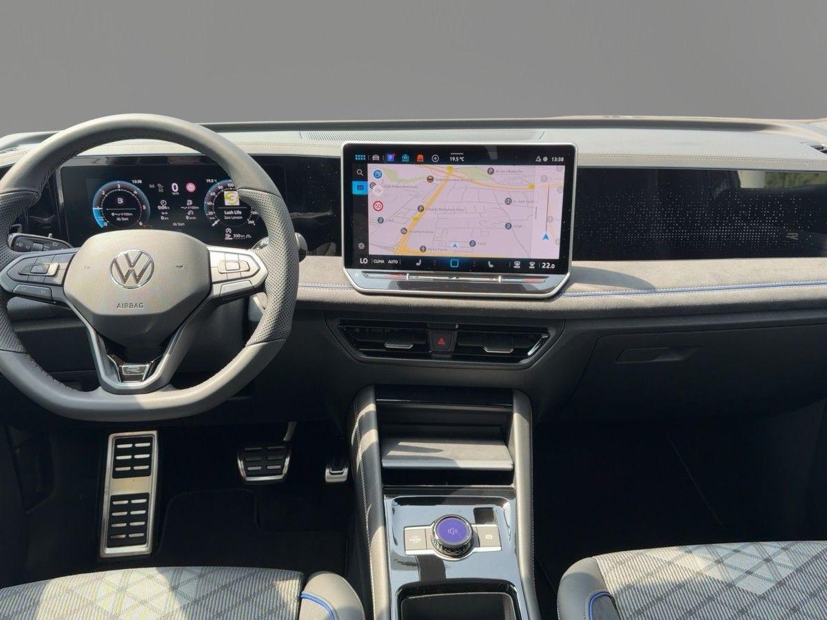 Volkswagen Tiguan R-Line 2.0TDI DSG WKR AHK BLK SHZ IQ-Driv