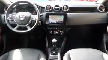 Dacia Duster Extreme TCe 130 PS mit AHZV Kamera, Navi,