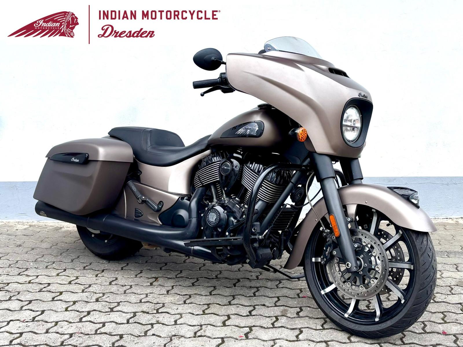 Indian Chieftain Dark Horse + Jekill&Hyde