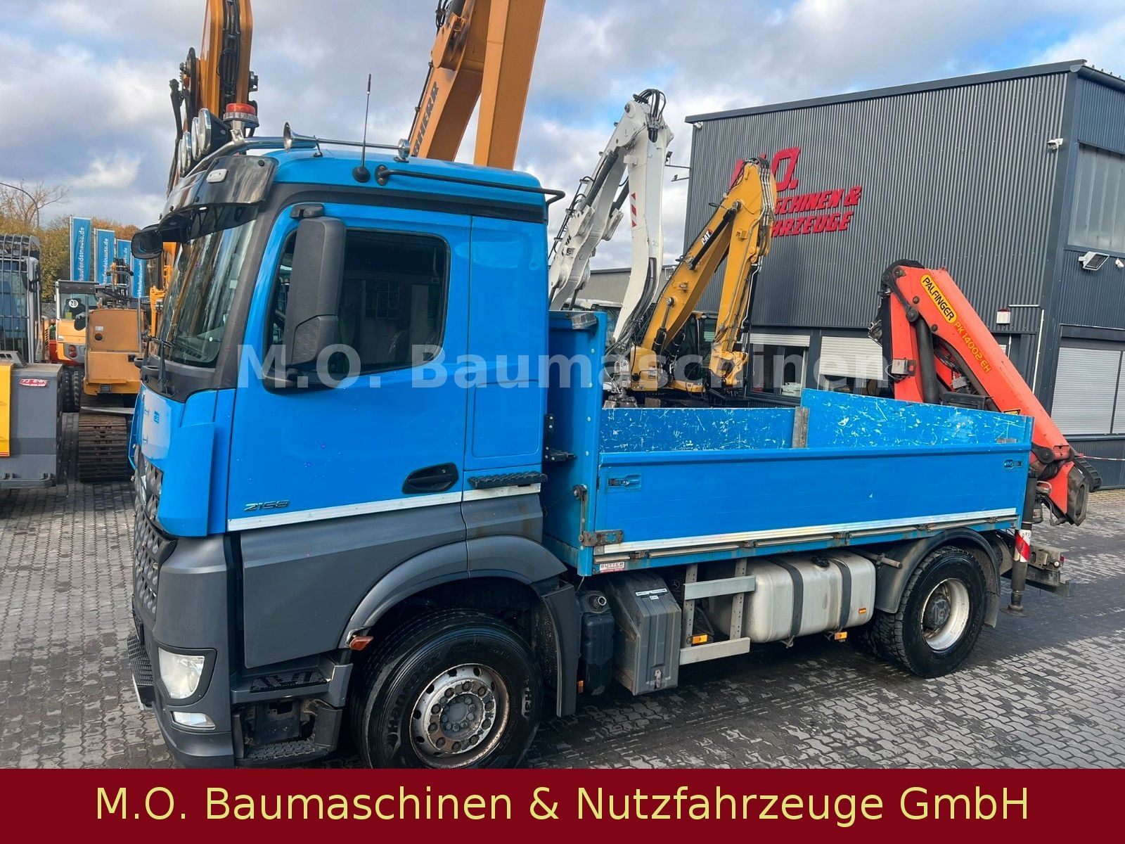 Fahrzeugabbildung Mercedes-Benz Arocs 2158 / Palfinger PK 14002