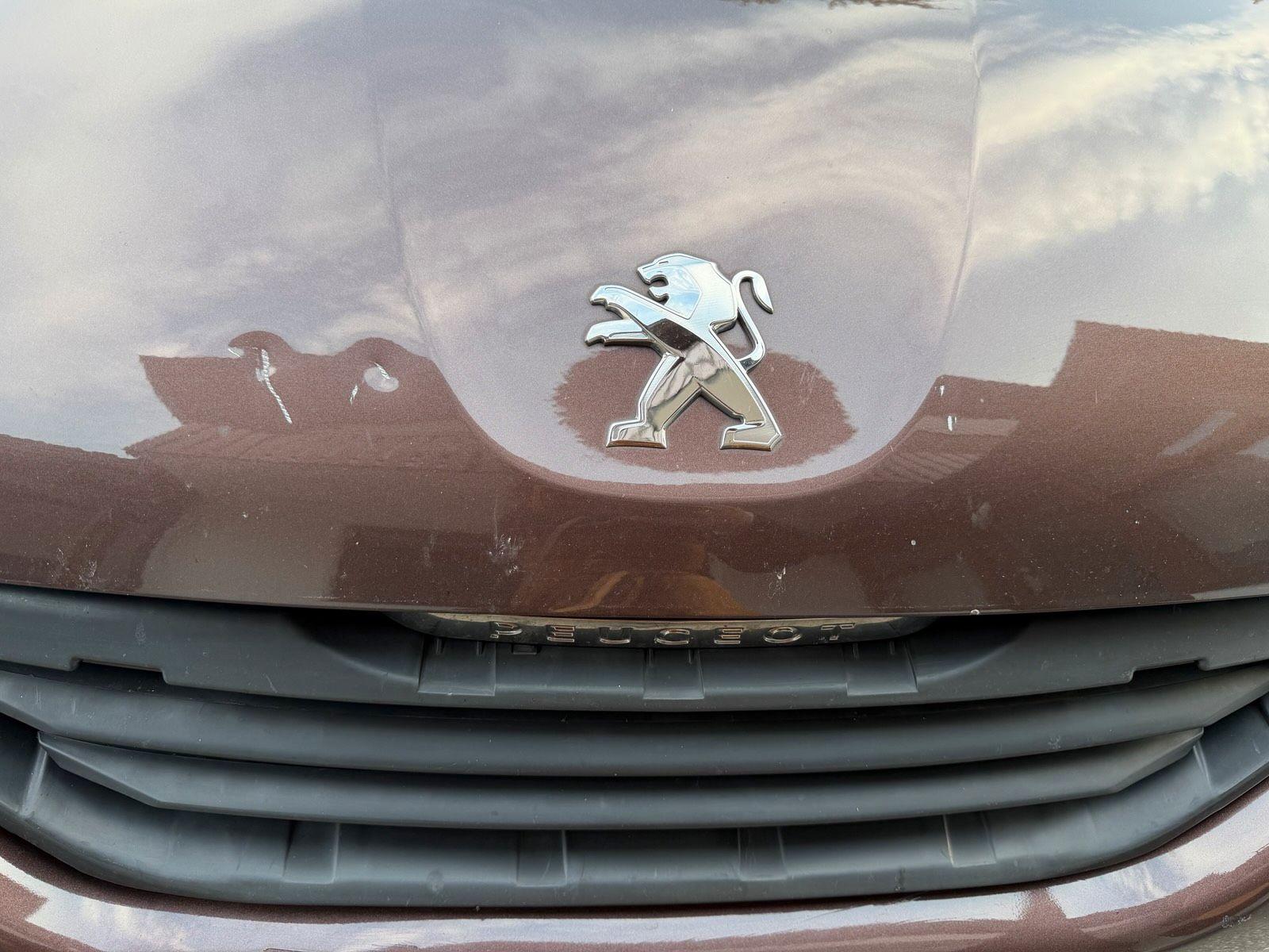 Peugeot 2008 2013 — engine 92 HP (68kW)