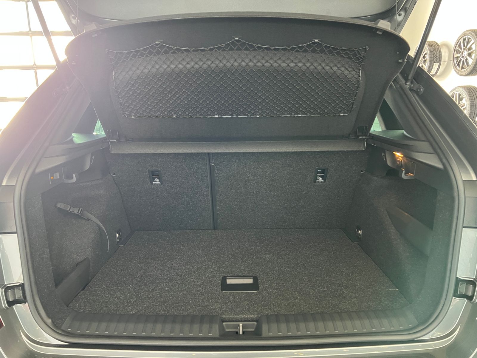 Fahrzeugabbildung SKODA Kamiq Monte Carlo 1.0 TSI DSG *AHK, Matrix-LED*