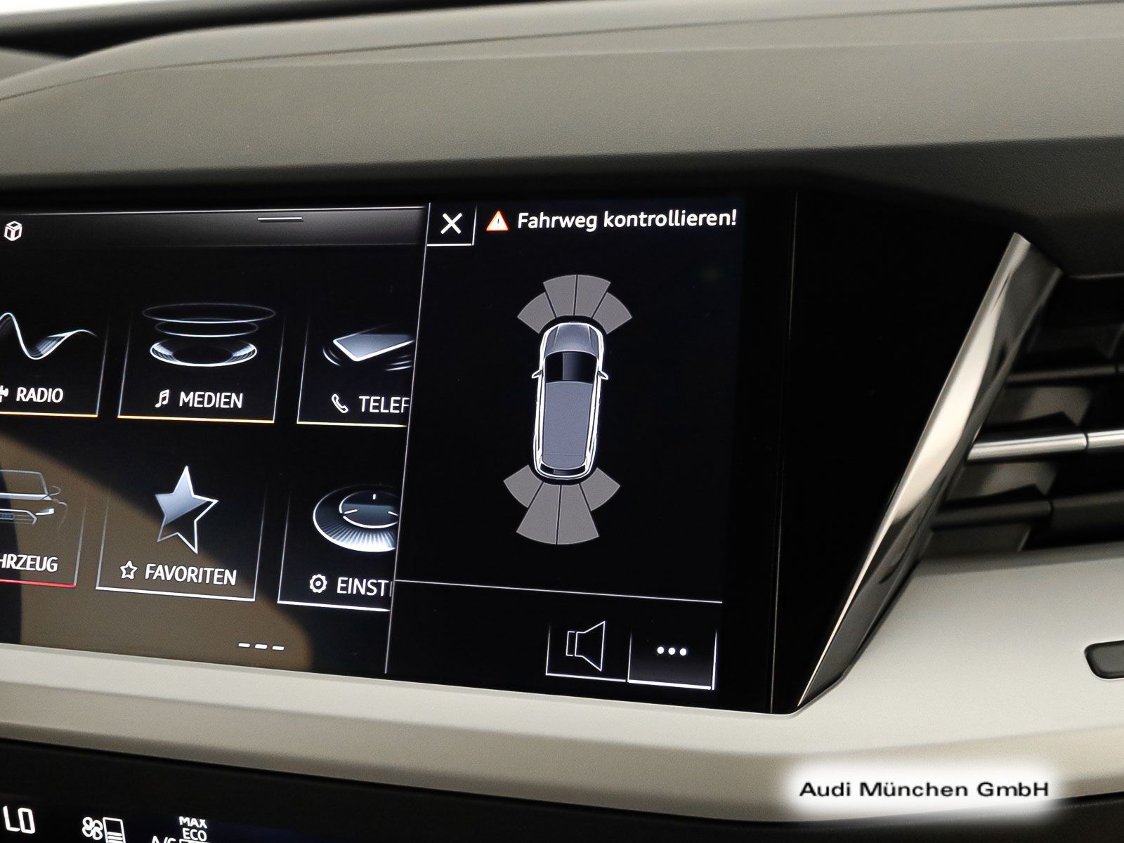 Audi Q4 e-tron 45 S line 20 Zoll Navi foto 22