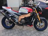 Aprilia Tuono V2 RSV1000 Factory - Aprilia RSV 1000 Tuono R