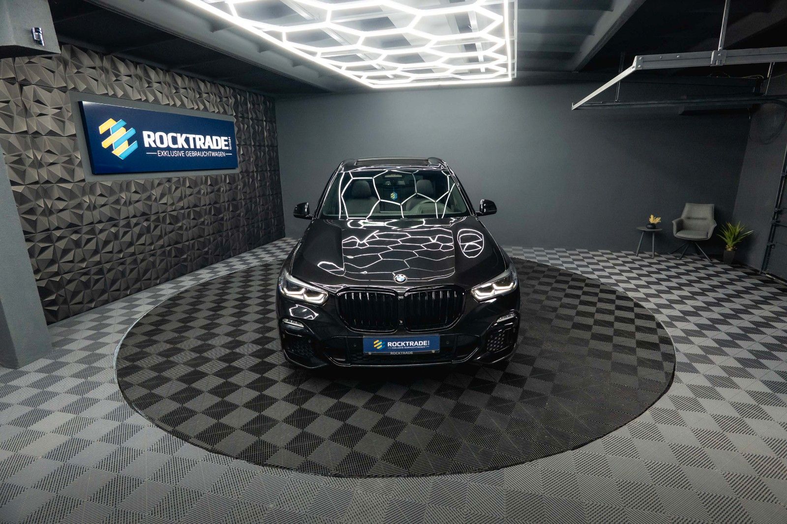 Fahrzeugabbildung BMW X5 xDrive 40i M Sport Shadow Line *ACC*Pano*LED*