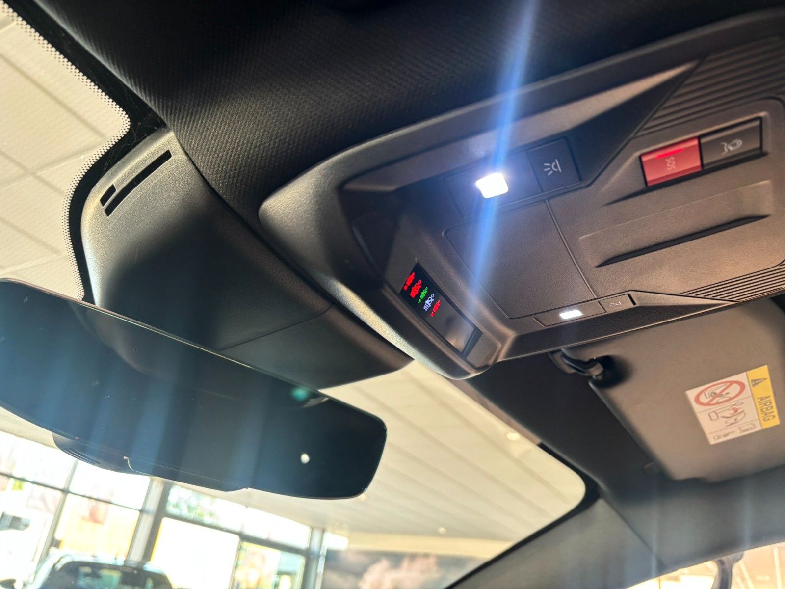 Fahrzeugabbildung Opel Astra L Lim. 1.6 HYBRID GS SPORT NAVI/360°/DAB+