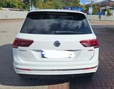 Volkswagen Tiguan 2.0 TSI 132kW DSG 4MOTION Highline Hi... - Privatanbieter Berlin gebraucht