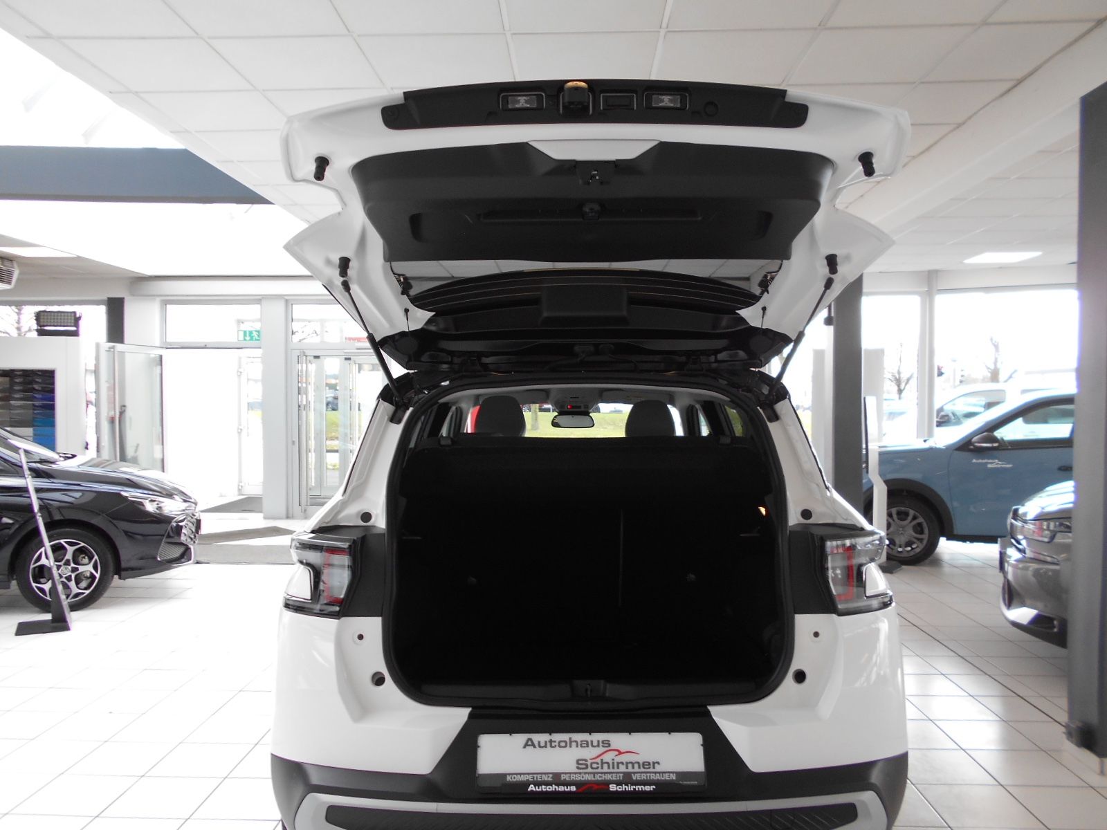 Fahrzeugabbildung Citroën C3 Aircross Hybrid 145 MAX