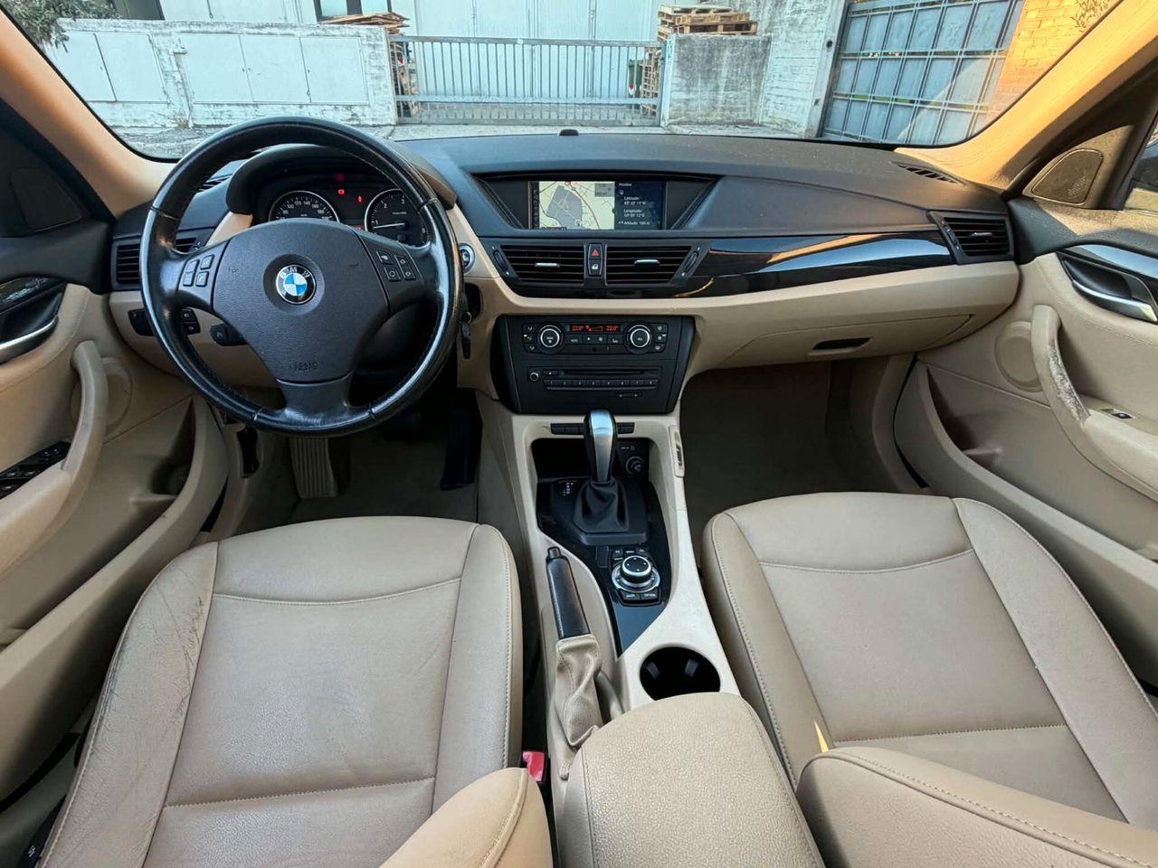 BMW X1 2012 — photo 10