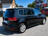 Volkswagen Touran Highline BMT/Start-Stopp   7 Sitze - VW Touran 7-Sitzer