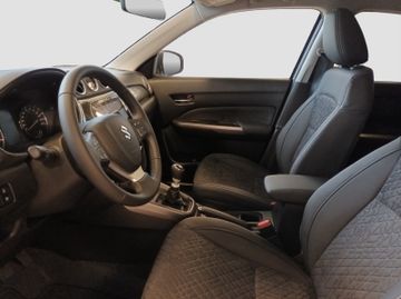 Fotografie 9 des Suzuki Vitara 1.4 Mild-Hybrid Comfort+ Navi SD SHZ PDC