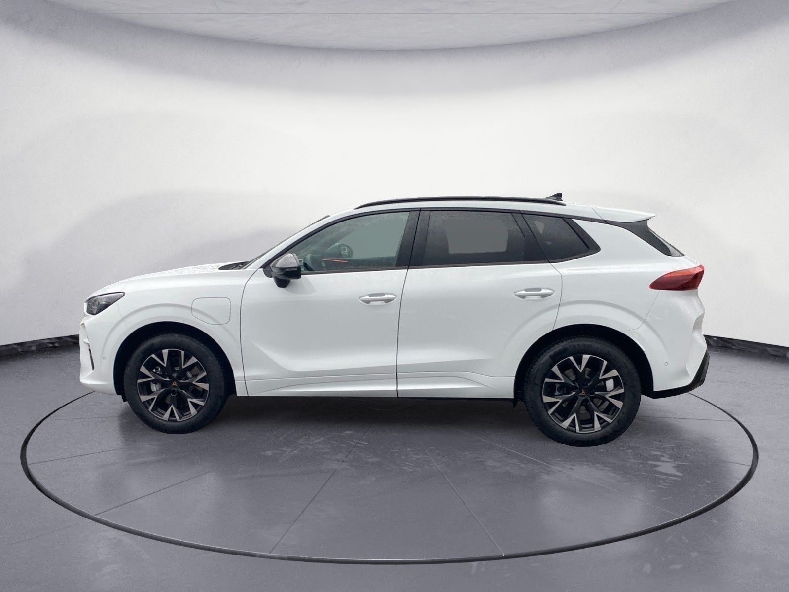 Cupra Terramar 1.5 e-HYBRID 6-Gang-DSG imagem 3
