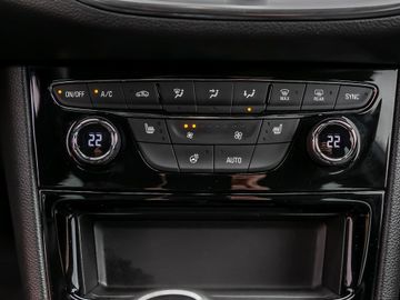Opel Astra K Business StartStop Klima Licht-Paket