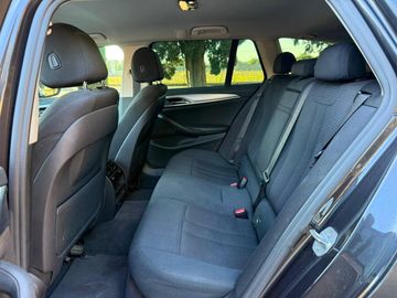 BMW 520 - 11