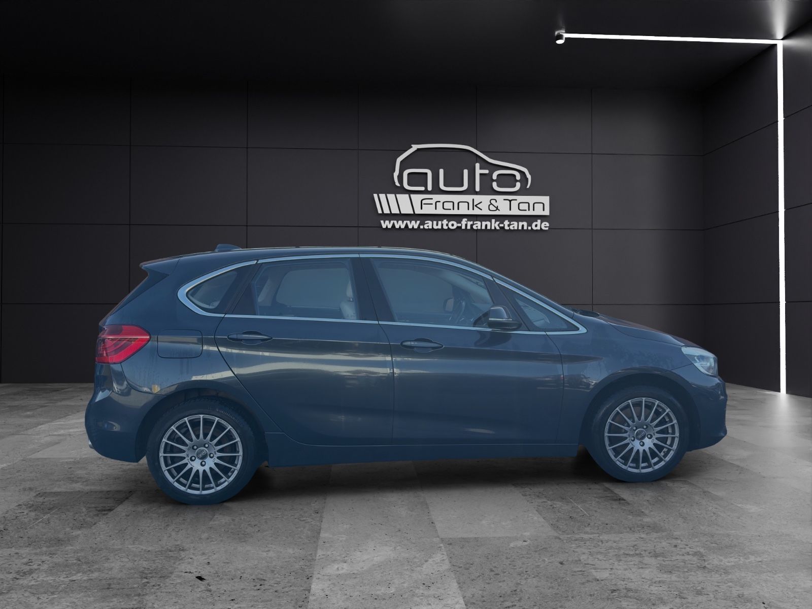 Fahrzeugabbildung BMW 225 Active Tourer*Luxury-Line*Navi*Kamera*